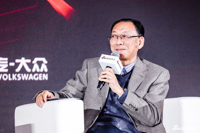 中国关心下一代工作委员会儿童发展研究中心主任:张侃