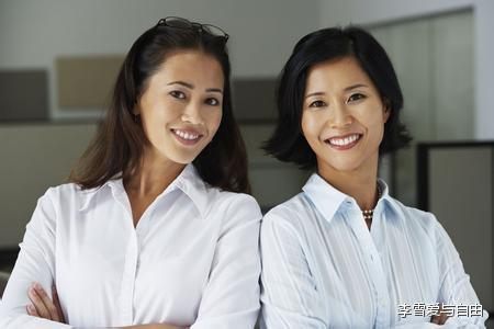 自强自信的女人