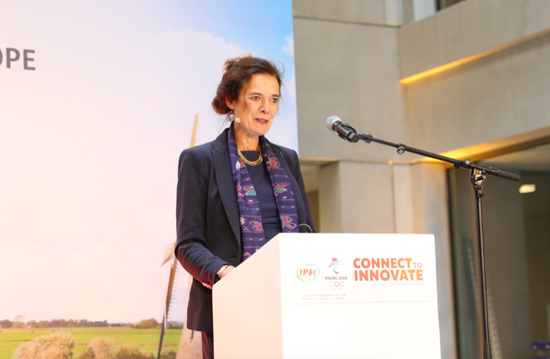 （瓦赫宁根大学董事长Prof。 Louise O.Fresco致辞）