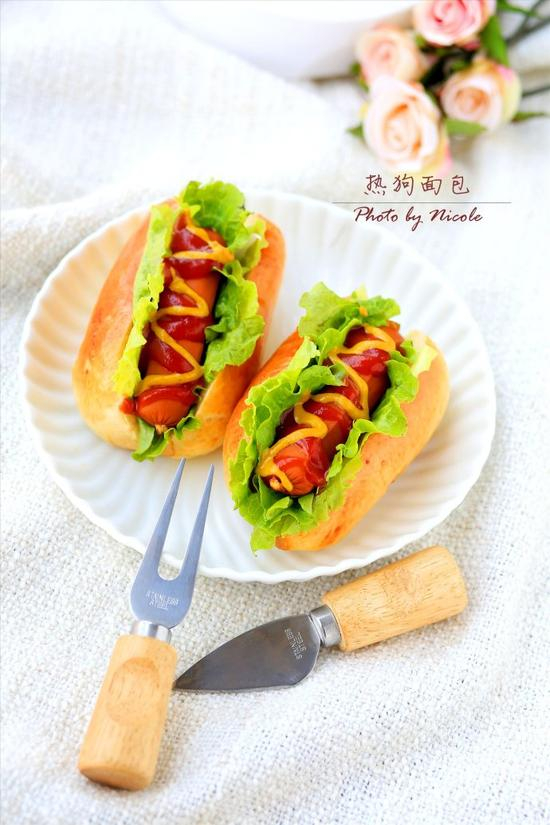 香喷喷的热狗面包
