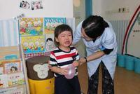 当孩子不满、愤怒时,孙俪的解决方式让人想点赞