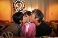 邓超孙俪为等等庆祝8岁生日 亲手做礼物爱意满满