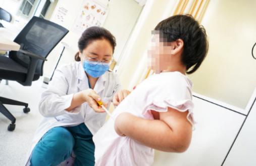 北京朝阳医院可以为肥胖儿童提供“一日病房”服务。