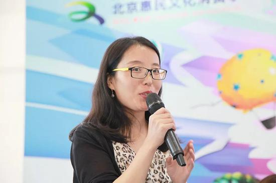 《好妈妈都懂的心理学》编辑 巴哑哑