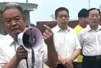 这位县委书记火了!上访群众为他叫好