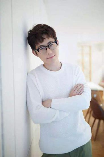 只要心里有光，就不用害怕黑夜。