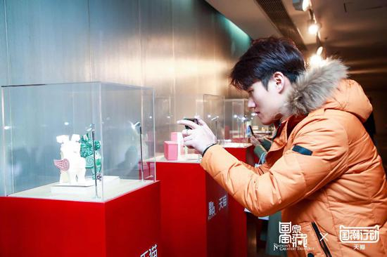 《国家宝藏》文创产品吸引了年轻人