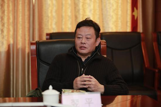 《我家楼下的猫王》一书作者翌平发言