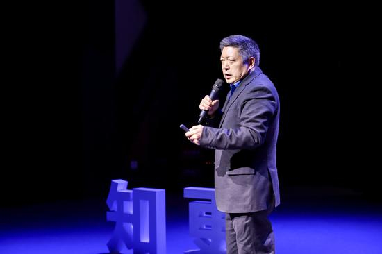 中国通信工业协会副会长张彦国演讲