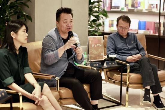 《金色河流》展现了鲁敏在写作上的巨大雄心