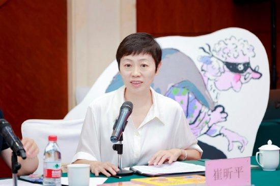 儿童文学评论家、太原师范学院文学院教授 崔昕平