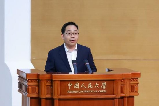 　冯仕政