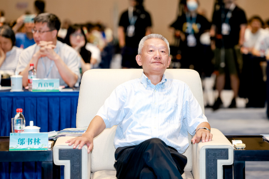 邬书林