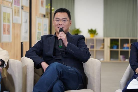 《文艺报》新闻部主任李云雷发言