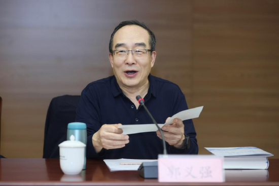 中国出版协会副理事长、中国图书评论学会会长郭义强