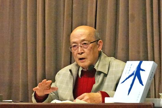 书画家何大齐先生在首都图书馆讲了一堂妙趣横生的汉字文化课