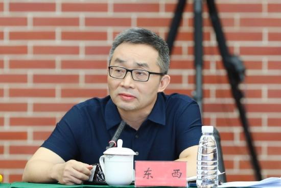 《回响》作者东西是六零后实力派作家之一