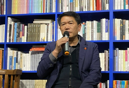《长津湖》作者、军旅作家王筠