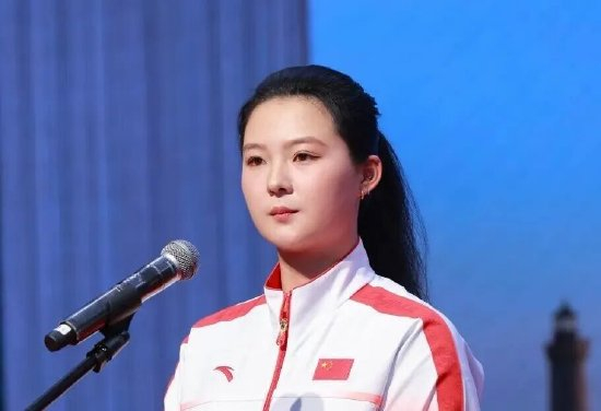 李佳蔓