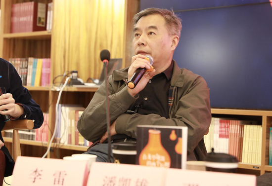 潘凯雄表示：短篇小说更见一个作家的功夫