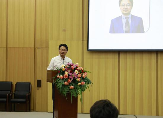 果麦文化总裁瞿洪斌致辞