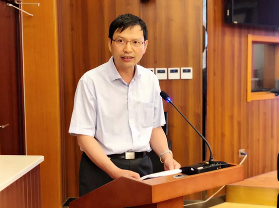 人民出版社副总编辑陈鹏鸣致辞