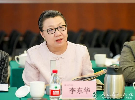 鲁迅文学院副院长、著名儿童文学作家李东华