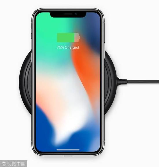 今年9月苹果发布会公布了iPhone X售价后，苹果股价应声下跌