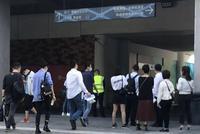 深圳“刚需”房遭抢:上市公司高管找人代持中3个号