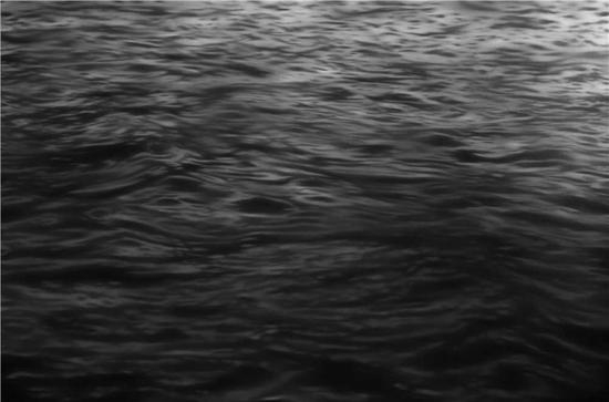 韩砚朝油画作品 那片并不平静的湖12号&nbsp; 118cmX78 cm The Restless Lake No.12&nbsp; Oil on canvas 2010年