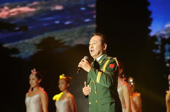 （著名男高音歌唱家聂建华演唱《我们的忠诚》）