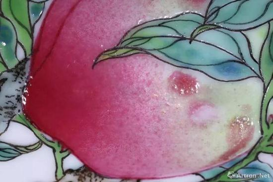 雍正八桃五蝠盘5060万元成交_手机新浪网