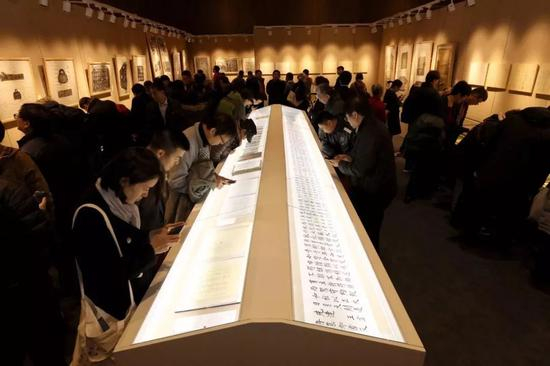 2017年11月嘉德艺术中心开馆展，启功旧藏金石碑帖展