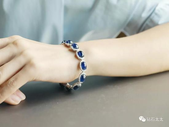 55克拉蓝宝石手链，Mrs Diamond，售出欣赏