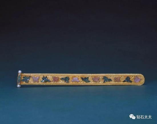金錾花镶碧玺翠珠扁方&nbsp;清，故宫博物院藏品