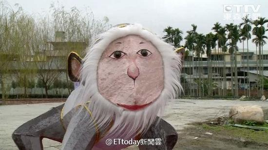 这谜一样的白发……