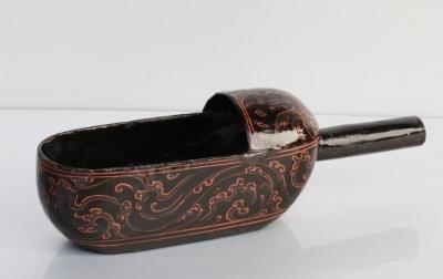 出土的漆器