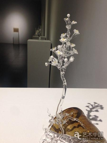 展览展出的玻璃灯工作品