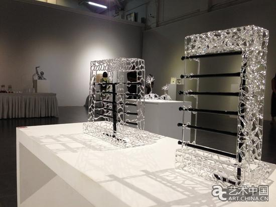 展览展出的玻璃灯工作品