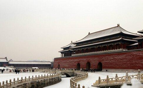 运送巨石的时间是在冬至前后