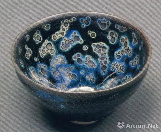 曜变盏&nbsp;静嘉堂藏