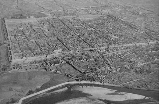20世纪30年代洛阳老城鸟瞰图（德国飞行员卡斯特尔摄）