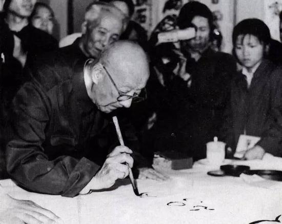作者：朗博来源：世界华人周刊（微信号：&nbsp;wcweekly）