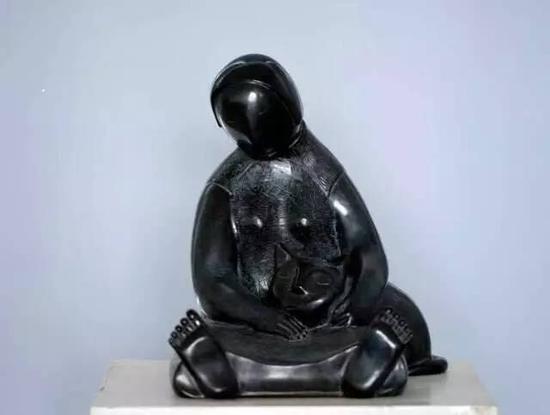 《猫 NO.6》25X35X34cm 铸铜 2008