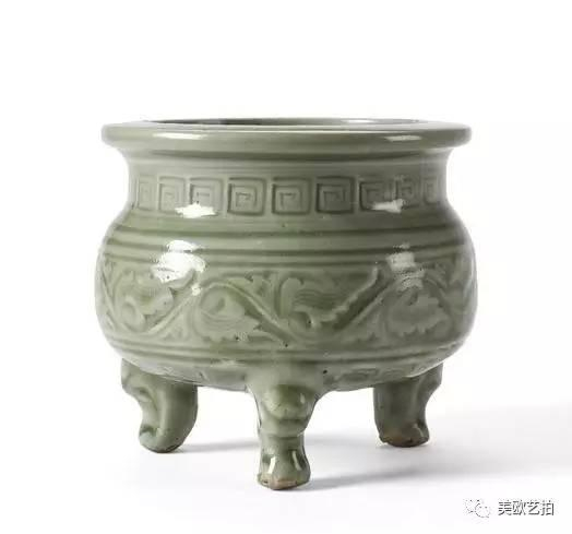 元 耀州窑刻花鼎式炉成交价：1，012，000元北京保利 2016秋季拍卖会