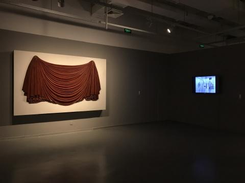 张伟作品展览 现场