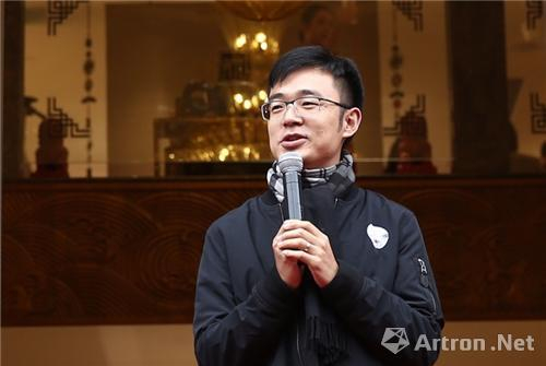 中央人民广播电台经济之声，财经双语主持杨富江先生