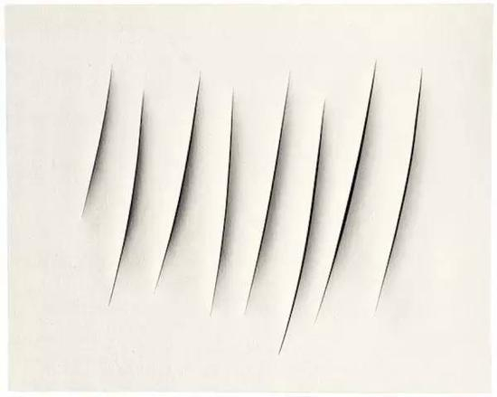 标题：Concetto spaziale， Attese