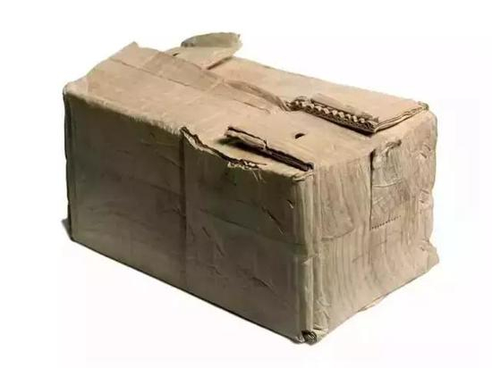 《储》 20×20×38cm 木 2011年