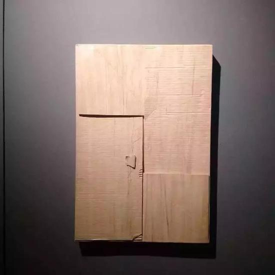 《迷》木 70×45×8cm 2014年